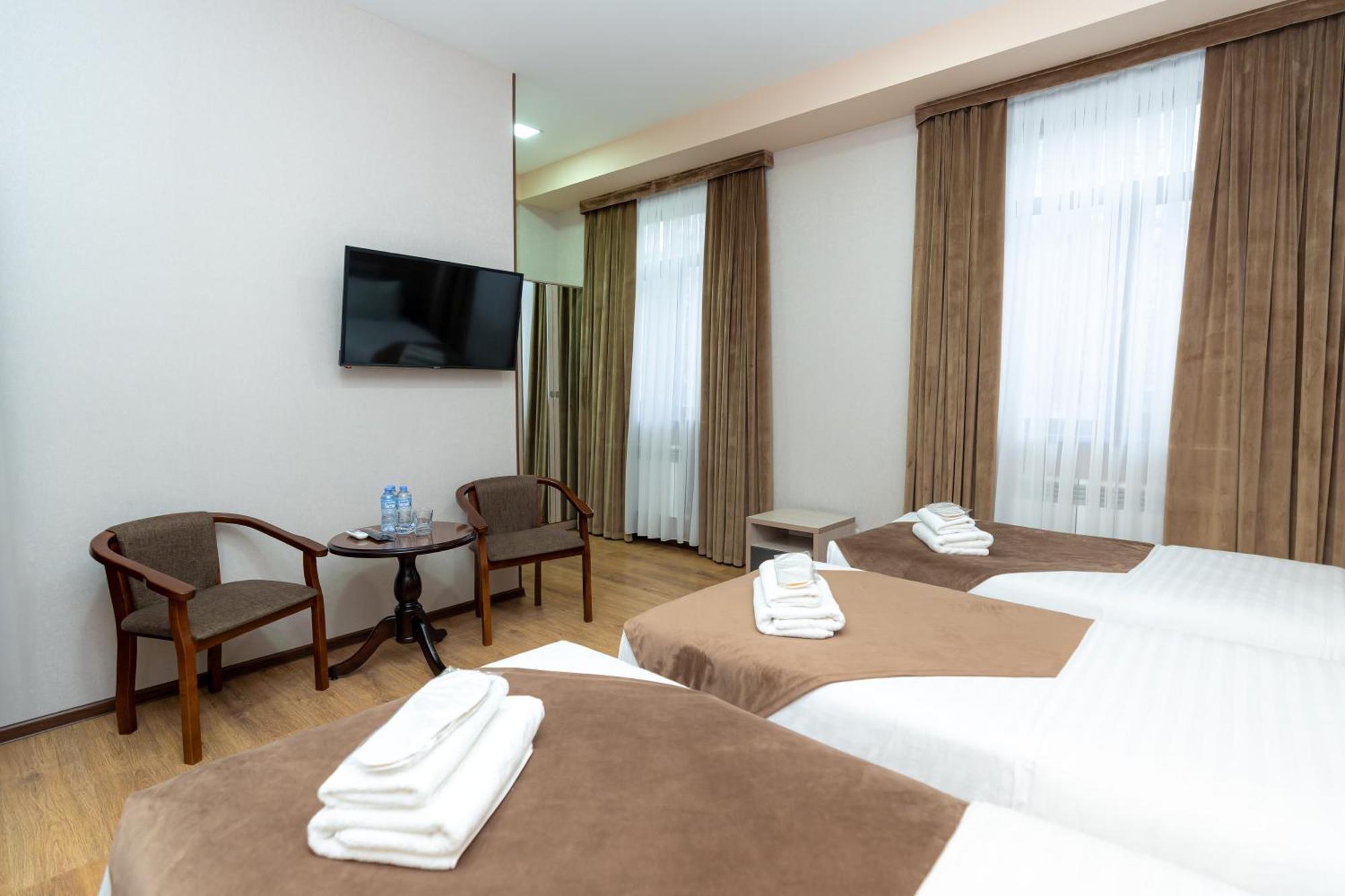 Diamond Hotel Tashkent Exterior photo